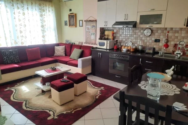 House for Sale 2+1 in Tirana - 12,300,000 Leke