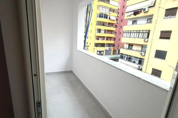 Apartment for sale in Tirana 1+1, Emty