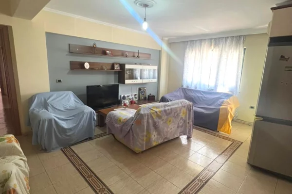 Shtepi ne shitje Apartament ne Tirane, 2+1, Mobilimi Bosh, pa mobiluar, Pagesa 12,500,000  Leke.