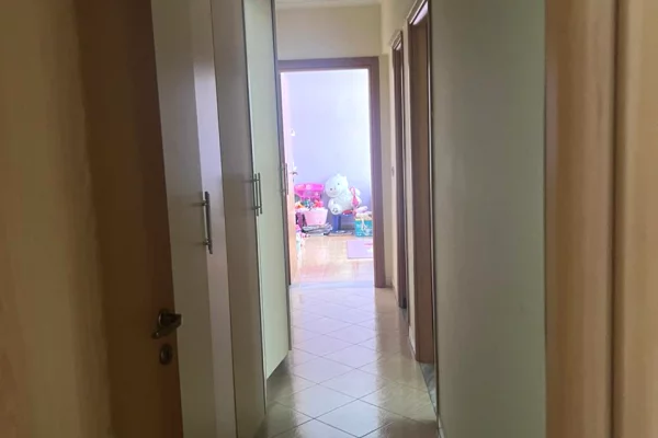 Shtepi ne shitje Apartament ne Tirane, 2+1, Mobilimi Bosh, pa mobiluar, Pagesa 12,500,000  Leke.