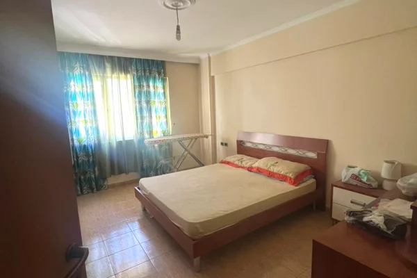 Shtepi ne shitje Apartament ne Tirane, 2+1, Mobilimi Bosh, pa mobiluar, Pagesa 12,500,000  Leke.