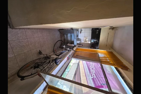 Shtepi ne shitje Apartament ne Tirane, 1+1, Mobilimi E mobiluar, Pagesa 131,000  Euro.