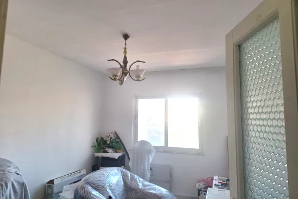 Shtepi ne shitje Apartament ne Tirane, 2+1, Mobilimi Bosh, pa mobiluar, Pagesa 115,000  Euro.
