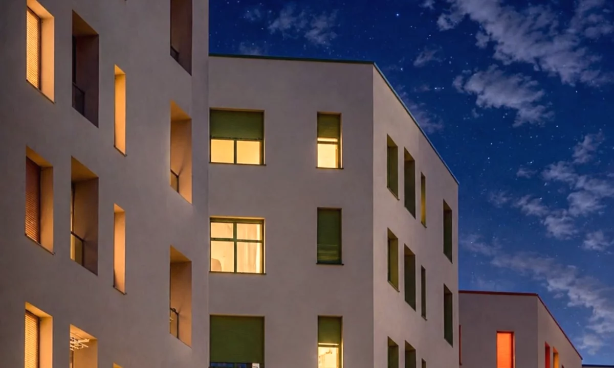Shtepi ne shitje Apartament ne Tirane, 1+1, Mobilimi Bosh, pa mobiluar, Pagesa 8,500,000  Leke.