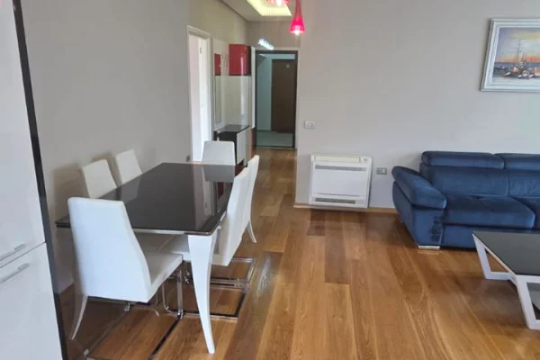 APARTAMENT 2+1 NE SHITJE TE LIQENI I THATE