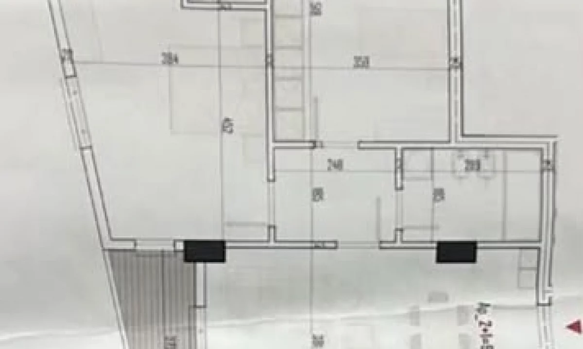Shtepi ne shitje Apartament ne Tirane, 2+1, Mobilimi Bosh, pa mobiluar, Pagesa 113,000  Euro.