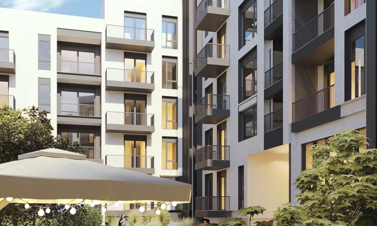 Shtepi ne shitje Apartament ne Tirane, Garsoniere, Mobilimi Bosh, pa mobiluar, Pagesa 72,100  Euro.