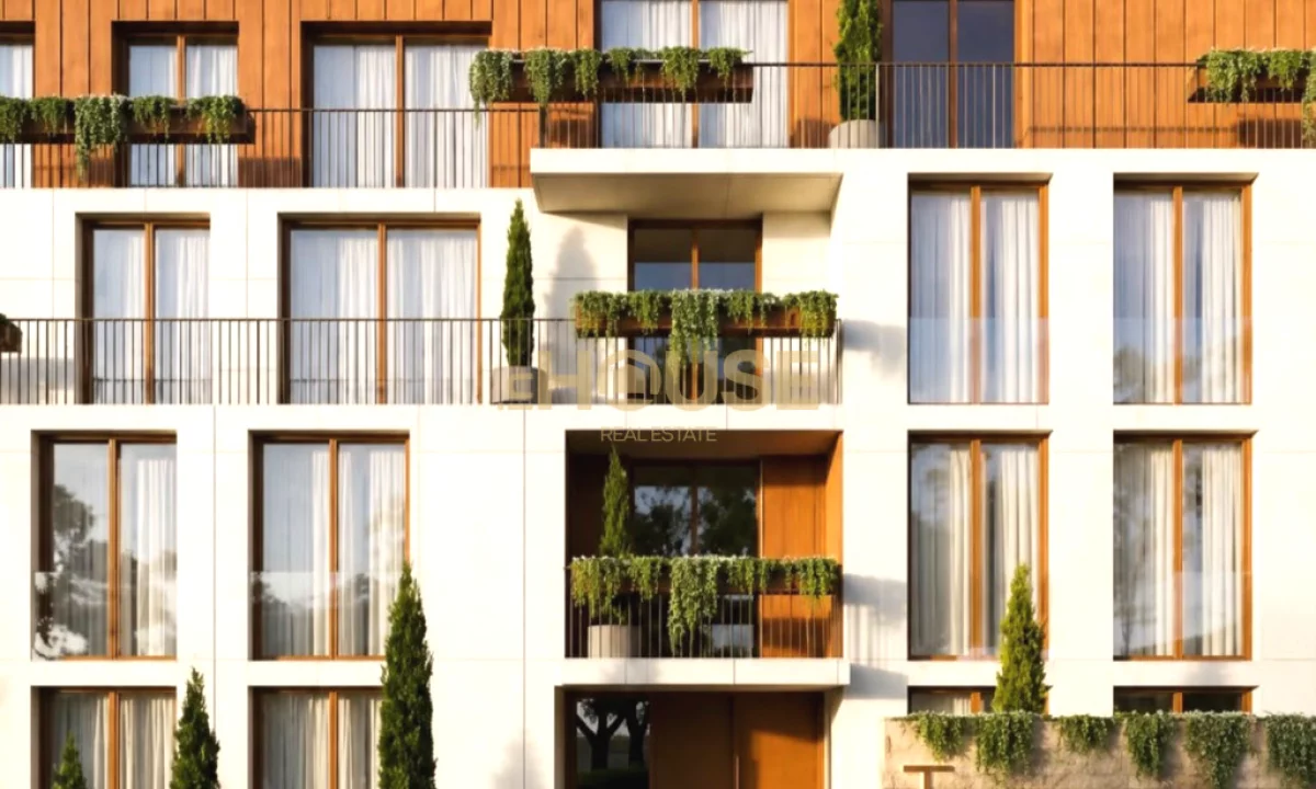 Shtepi ne shitje Apartament ne Tirane, 1+1, Mobilimi Bosh, pa mobiluar, Pagesa 153,000  Euro.