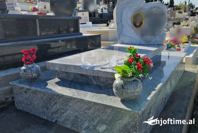 Sherbime Funerale ne Tirane - 40,000 Leke