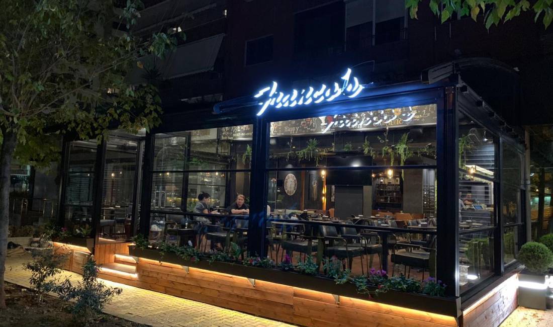 Job Offers in Tirana, Profession KAMARIER , With experience, Payment By Agreement.