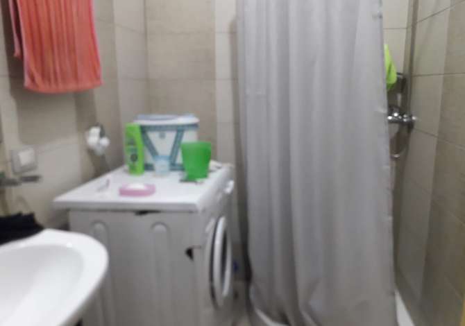 Shtepi ne shitje Apartament ne Tirane, 1+1, Mobilimi E mobiluar, Pagesa 69,000  Euro.