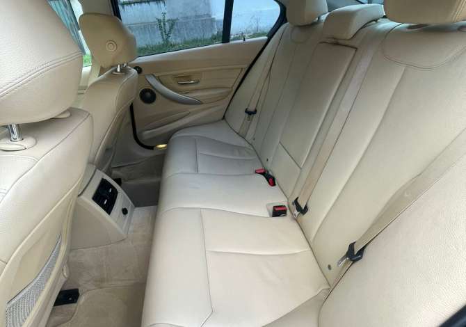 Auto in Vendita a Tirana, BMW, 2013 Benzine,Kambio Automatik Pagamento 11,999  Euro.