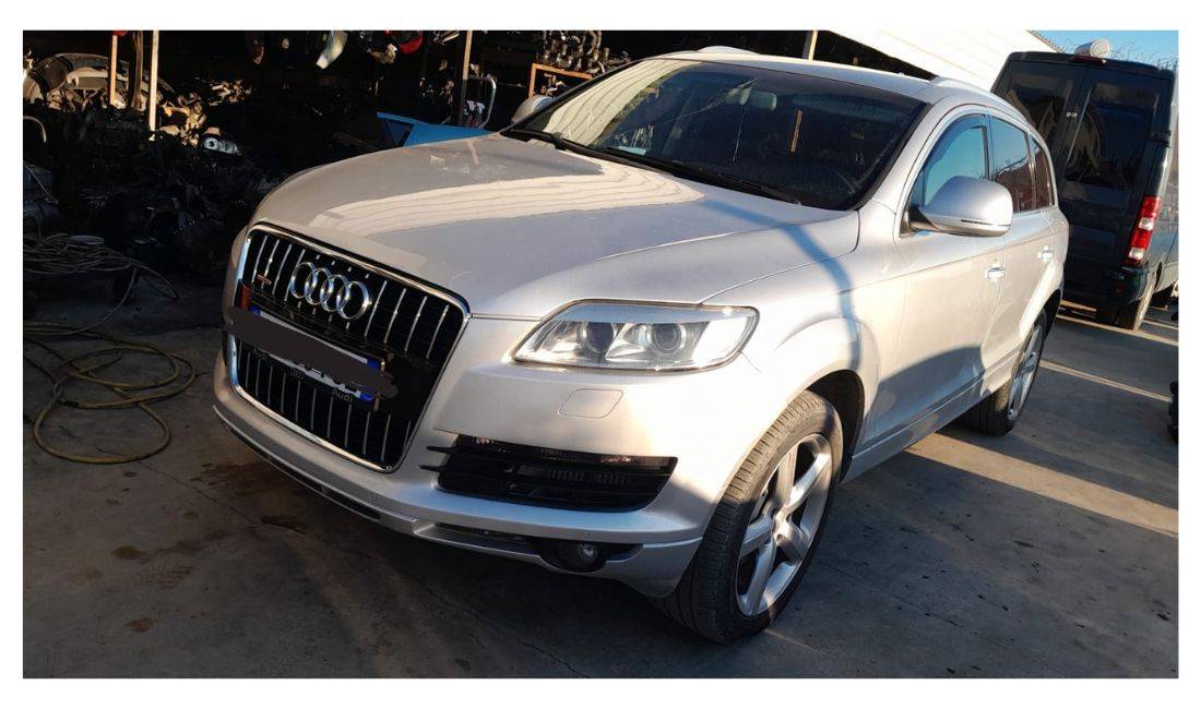 Auto in Vendita a Tirana, Audi, 2006 Diesel,Kambio Automatik Pagamento 7,400  Euro.