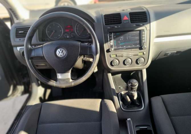 Auto in Vendita a Tirana, Volkswagen, 2008 Diesel,Kambio Manual Pagamento 3,900  Euro.