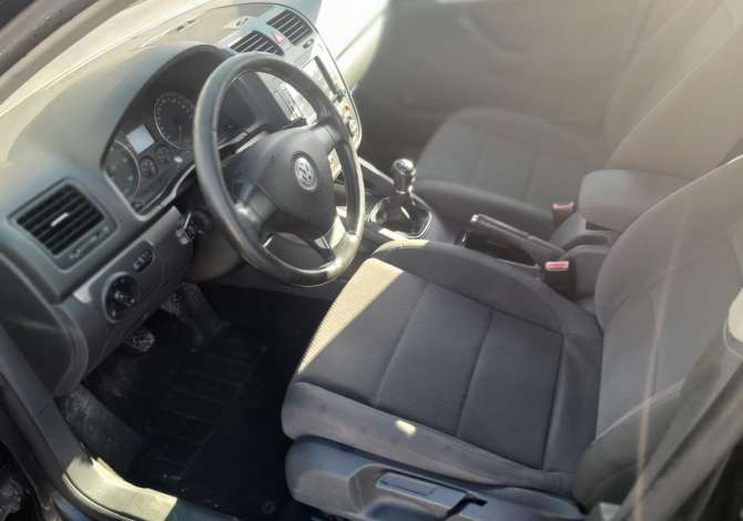 Auto in Vendita a Tirana, Volkswagen, 2008 Diesel,Kambio Manual Pagamento 3,900  Euro.