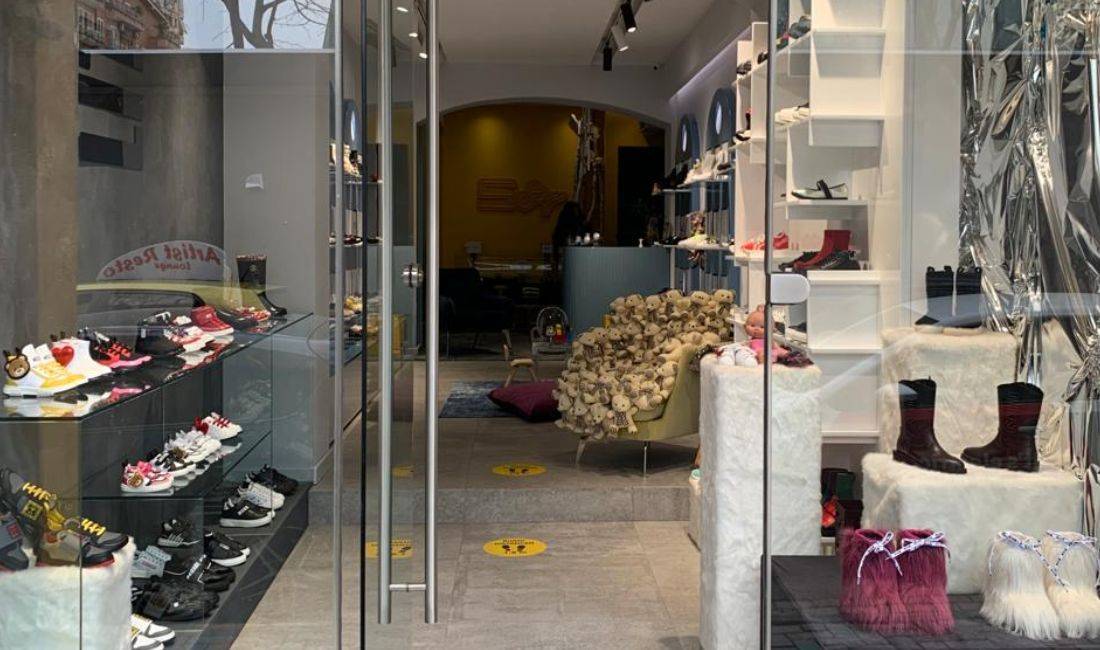 Shitet Dyqani ne Bllok 98 m2