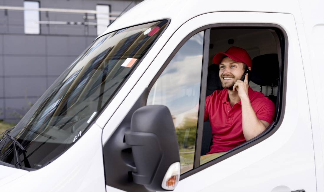 Job Offers in Tirana, Profession Shofer dhe ndihmes per transport , With experience, Payment 70,000  Leke.