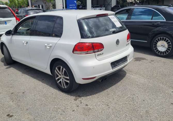 Jepet me qera Golf 6 viti 2011 motorr 2.0 nafte automatik