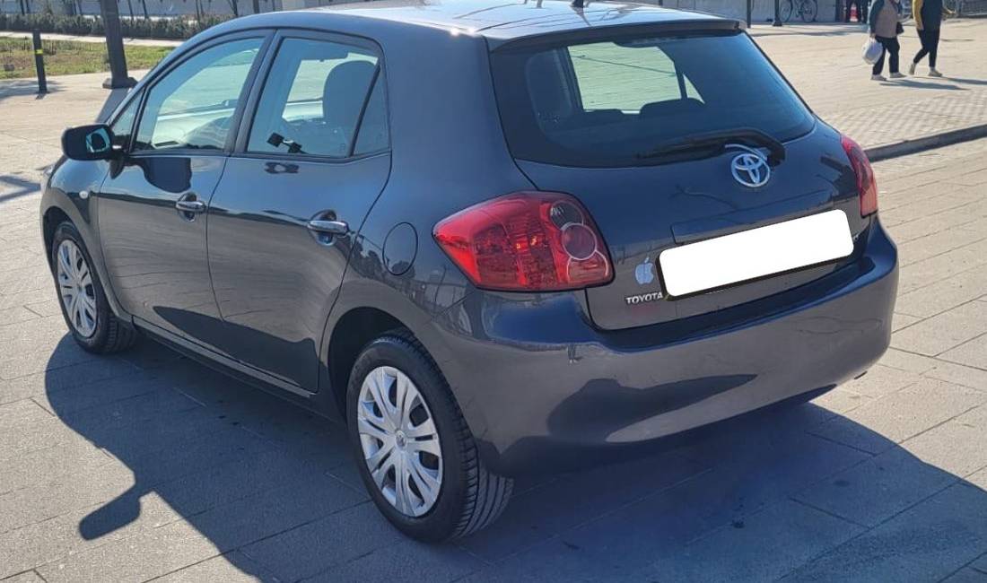 Toyta auris viti 2008 motorr 1.4 nafte manual