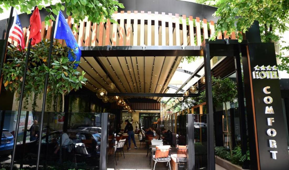 Job Offers in Tirana, Profession Kamarier , With experience, Payment By Agreement.