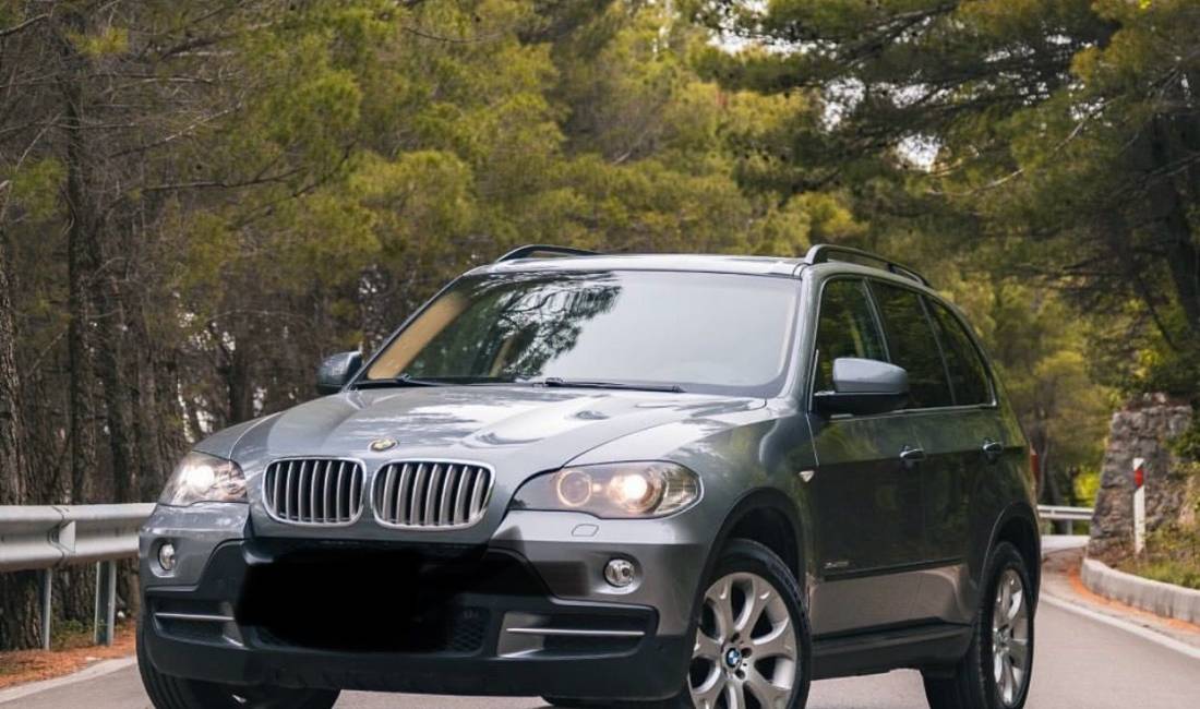 Jepet me qera BMW X5 duke filluar nga 70 euro dita