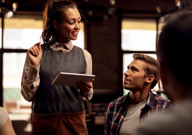 Njoftime Pune per Kamarier/e Banakier restoranti dhe Bari ne Tirane