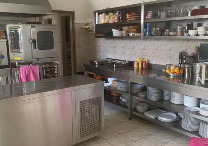 Jepet ambient Biznesi me qera 