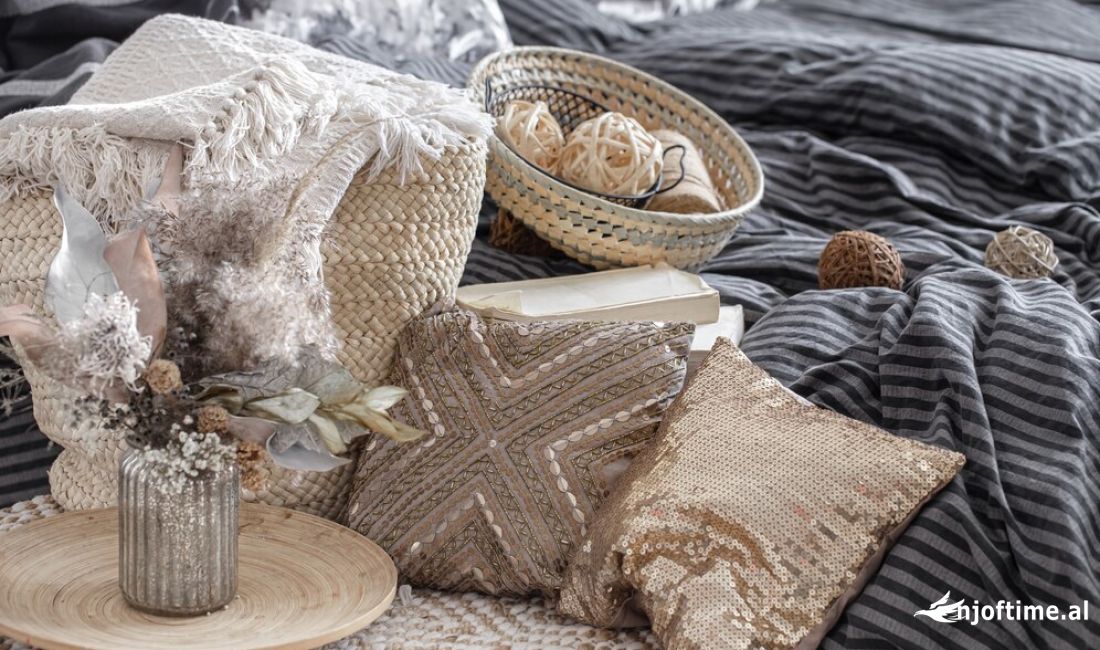 Ofrohen sherbime tekstile nga ekspert te specializuar . Bejme mbulesa dhe dizajne me porosi per hoteleri,restaurante dhe evente