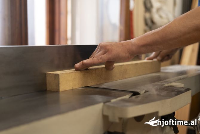 Servizi di srredamento a Tirana - 50 Euro