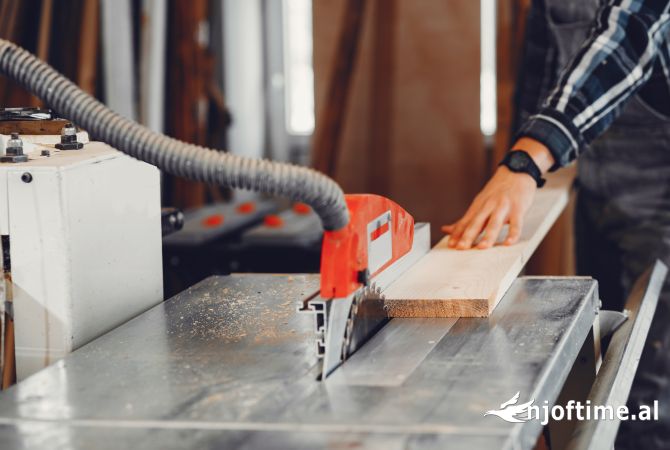 Servizi di srredamento a Tirana - 50 Euro