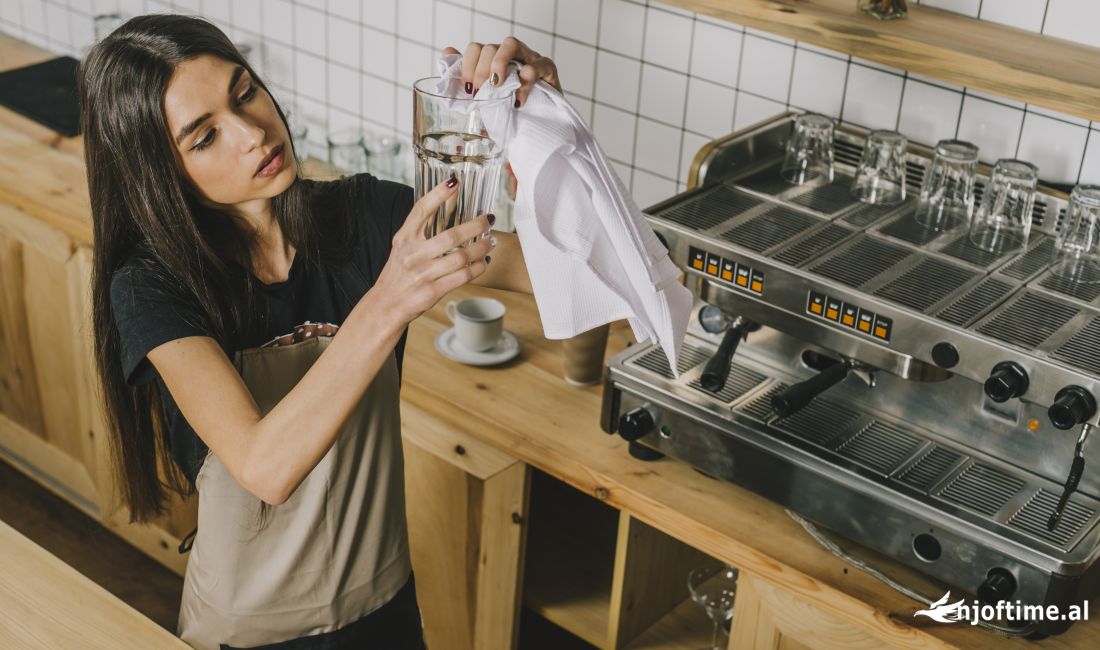 Njoftime Pune ne Tirane, Profesioni Pjatalarëse/Sanitare , Fillestar/Pak eksperience, Pagesa Me Marreveshje.