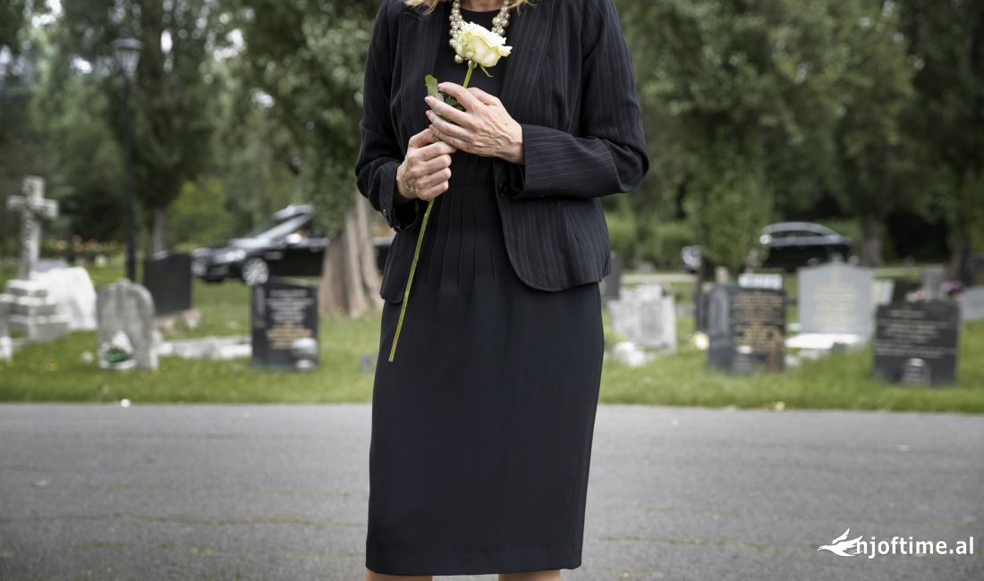 Agjenci Funerali - Kremacione dhe varrime sipas riteve fetare dhe traditave lokale