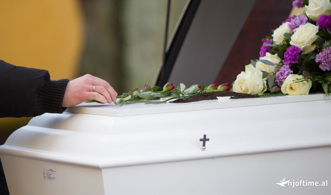 Sherbime Funerale  *Arkivole dhe pajisje funerale cilesore