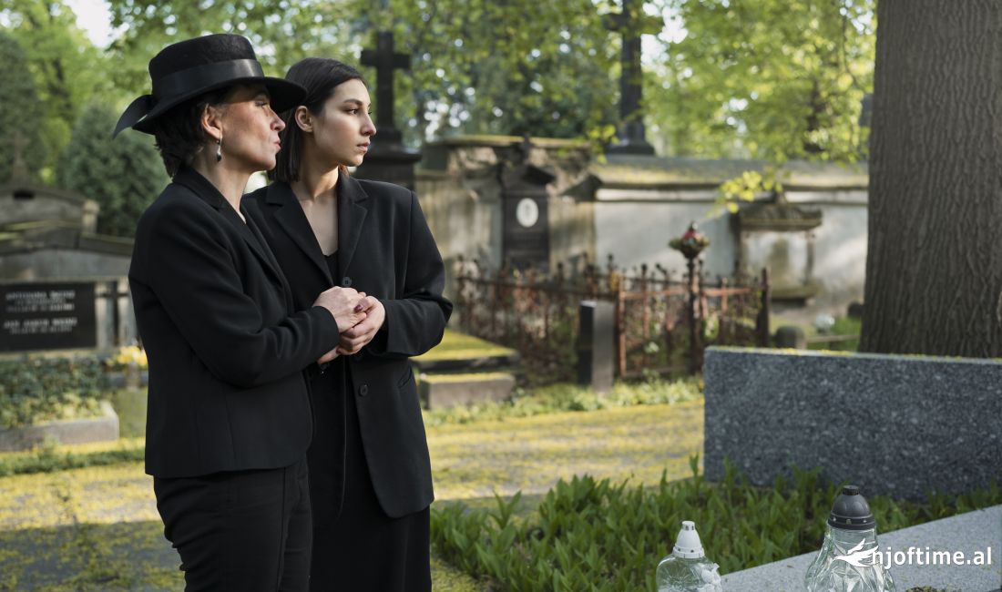 Funeral Galaxy- Organizim i plote i ceremonise sipas traditave dhe deshires se familjes