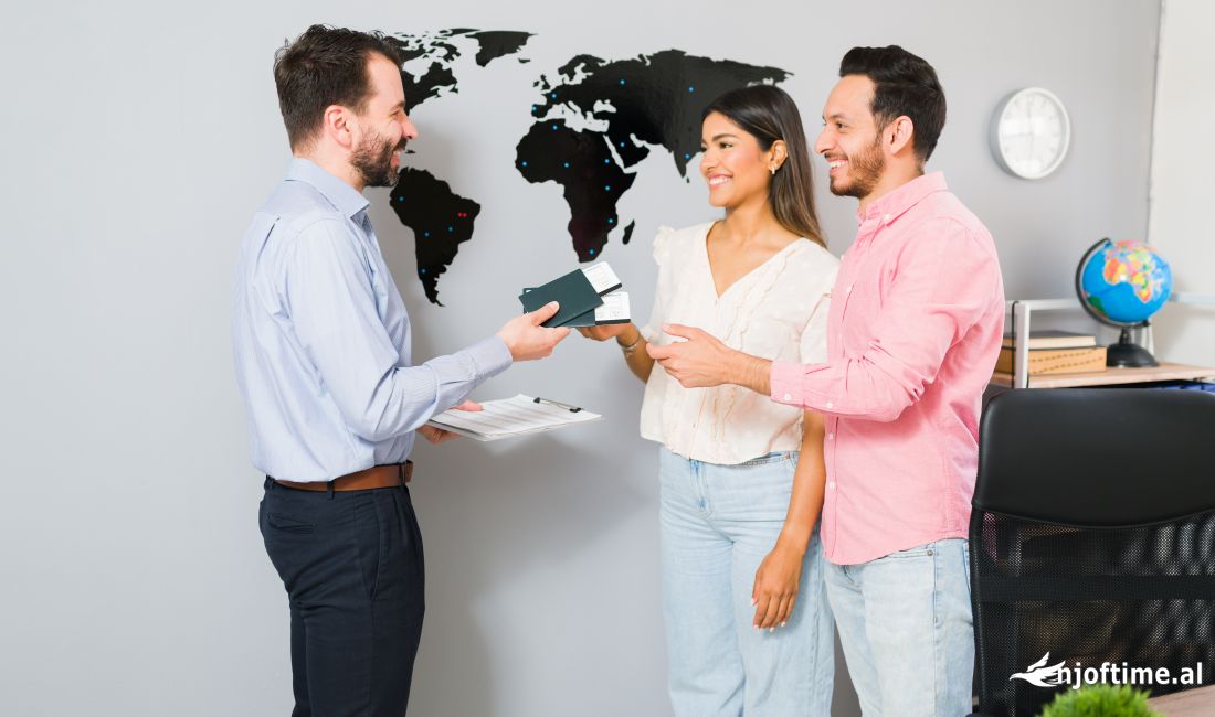  Travel & Tours – Bileta Avioni & Autobusi per udhetime jashte shqiperise