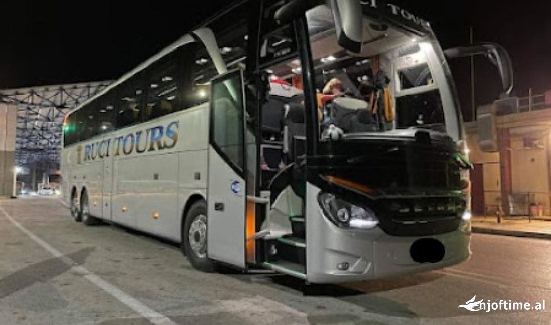 Agjensi Udhetimesh -  Rezervime biletash trageti,Transport nderkombetar me autobus 