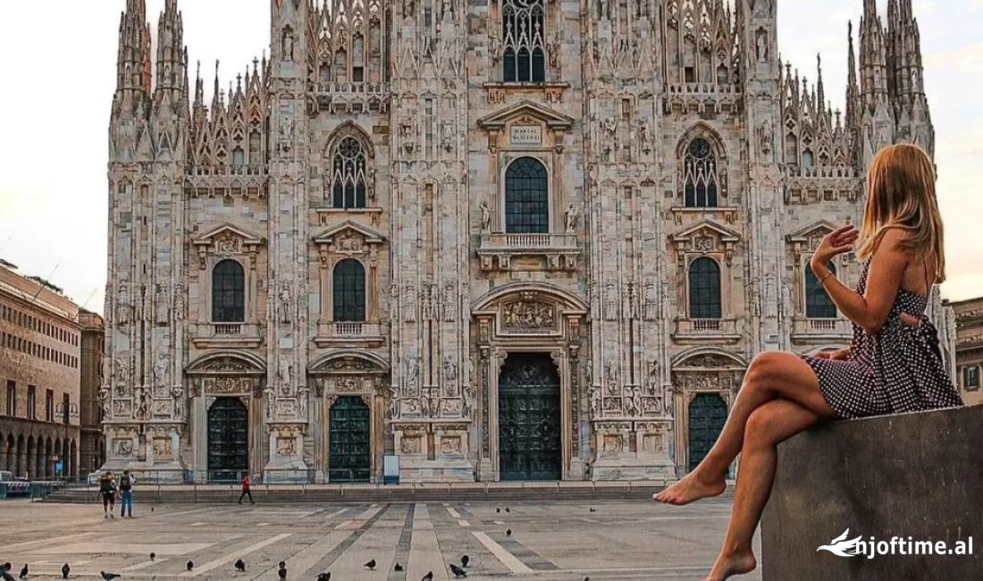 Agjensi Udhetimi- Bileta Avioni ,Guida profesionale, Transport me Autobus 