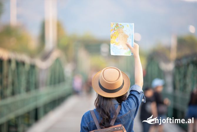 Sherbime Udhetimi dhe Transporti ne Tirane - 0 