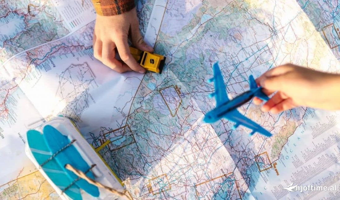 Agjensi Udhetimi 🌍Paketat Turistike dhe Bileta Autobusi