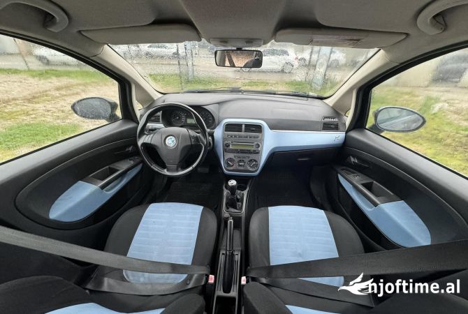 Auto in Vendita a Tirana - 3,200 Euro