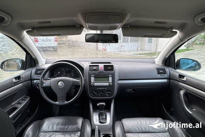 Makina ne shitje ne Tirane, Volkswagen, 2004 Diesel,Kambio Automatik Pagesa 4,700  Euro.