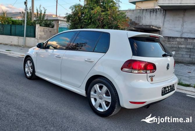 Auto in Vendita a Tirana, Volkswagen, 2011 Diesel,Kambio Manual Pagamento 5,800  Euro.