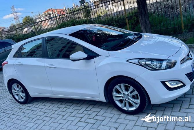 Auto in Vendita a Tirana - 7,500 Euro