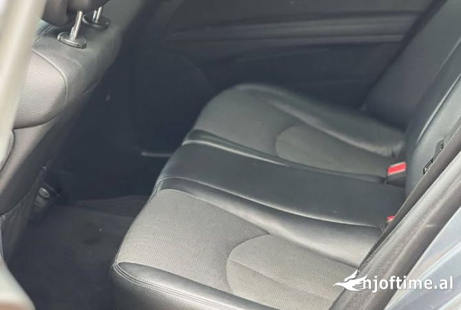 Auto in Vendita a Pogradec, Mercedes-Benz, 2007 Diesel,Kambio Automatik Pagamento 5,800  Euro.