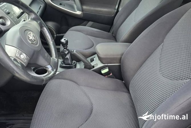 Auto in Vendita a Tirana - 5,999 Euro