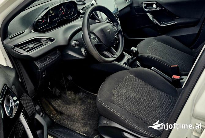 Auto in Vendita a Tirana - 6,000 Euro