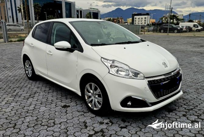 Auto in Vendita a Tirana - 6,000 Euro