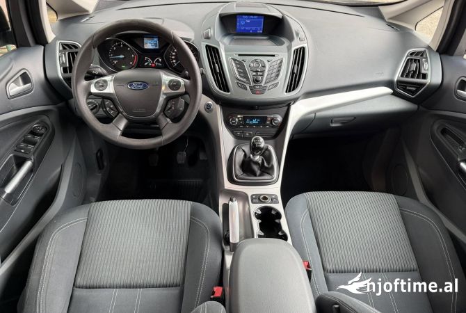 Auto in Vendita a Tirana - 5,900 Euro