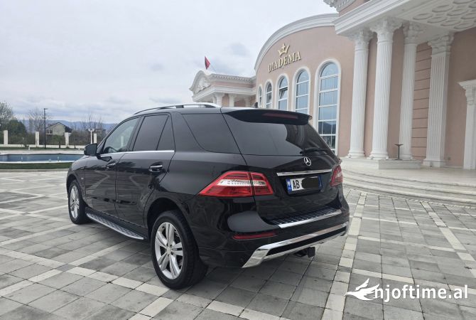 Auto in Vendita a Tirana - 12,500 Euro