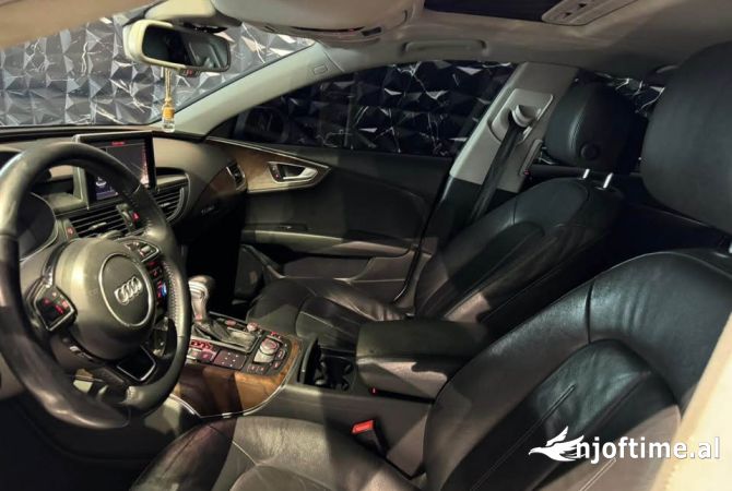 Auto in Vendita a Tirana - 13,900 Euro